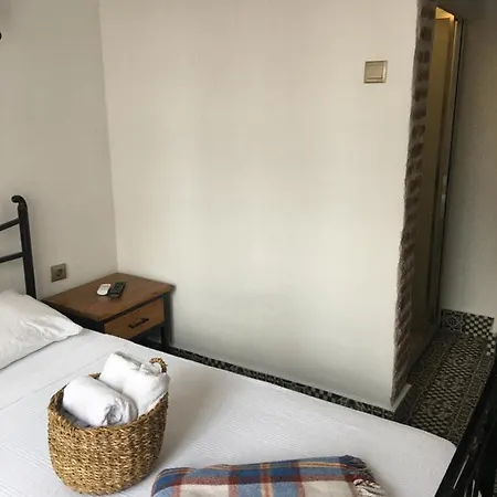 Kelebek Gæstehus 3*